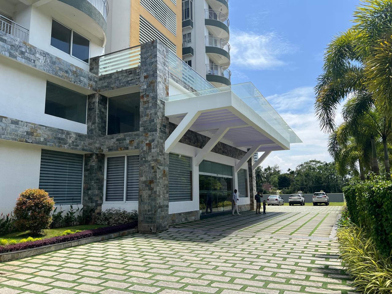 Modern Entrance Canopy